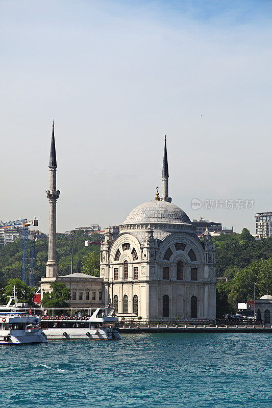 Bezmialem Valide Sultan (Dolmabahce) 清真寺